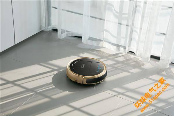 自動掃地機器人好用嗎？各種清潔組件知識詳解